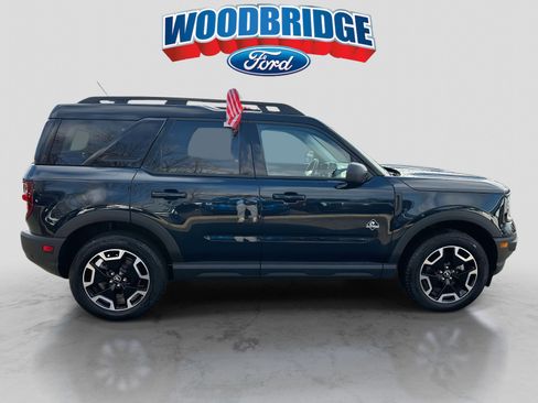 Used 2023 Ford Bronco Sport Outer Banks image 3