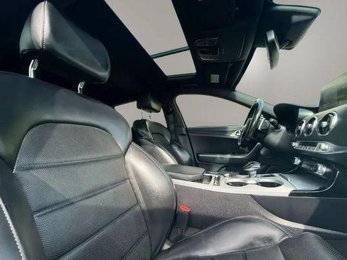 Used 2018 Kia Stinger GT2 AWD/4WD image 10
