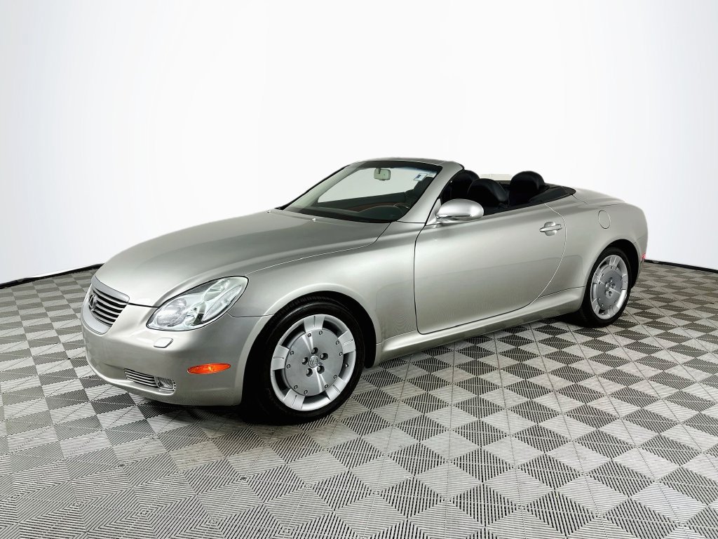 Used 2002 Lexus SC 430 Convertible RWD image 3