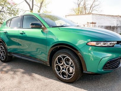 Used 2025 Alfa Romeo Tonale w/ Premium Package