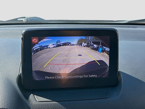 Used 2019 MAZDA CX-3 Touring image 11