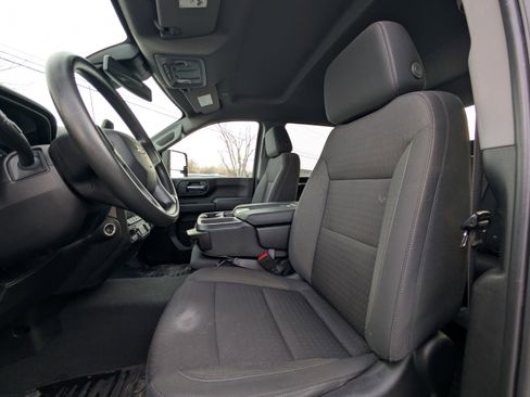 Used 2024 Chevrolet Silverado 2500 Custom w/ Custom Value Package image 25