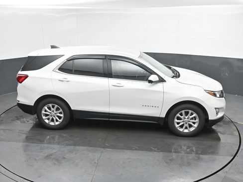 Used 2020 Chevrolet Equinox LT image 38