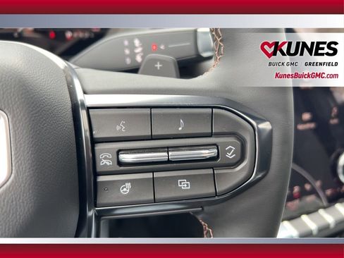 New 2026 GMC Yukon XL AT4 w/ AT4 Premium Plus Package AWD/4WD image 23