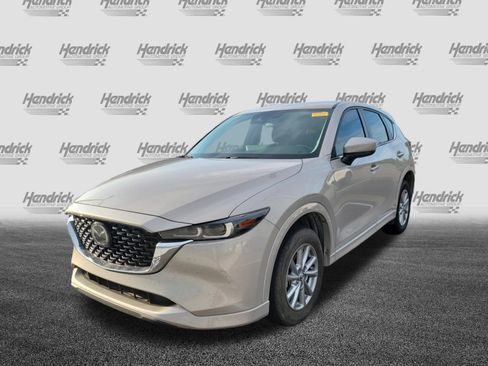 Used 2025 MAZDA CX-5 AWD 2.5 S w/ Select Package image 4