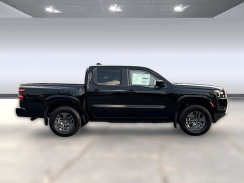 Used 2026 Nissan Frontier SV AWD/4WD image 11
