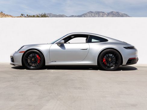 Certified 2023 Porsche 911 Carrera GTS RWD image 2