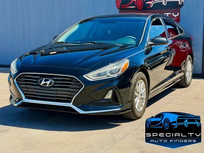 Used 2018 Hyundai Sonata SE w/ Cargo Package