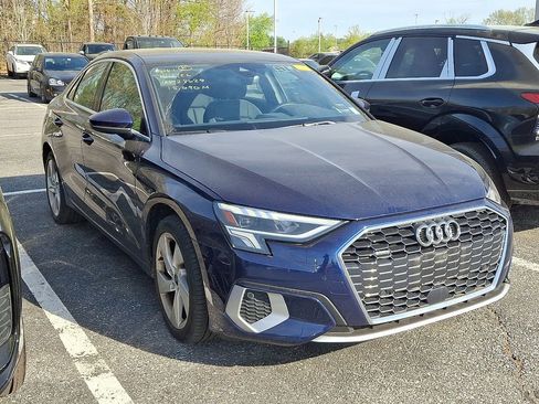 Used 2023 Audi A3 2.0T Premium w/ Convenience Package image 3