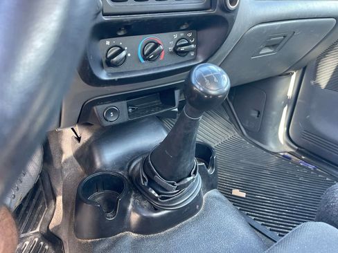 Used 2011 Ford Ranger XL RWD image 19