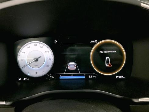 Used 2023 Hyundai Santa Fe Calligraphy AWD/4WD image 15