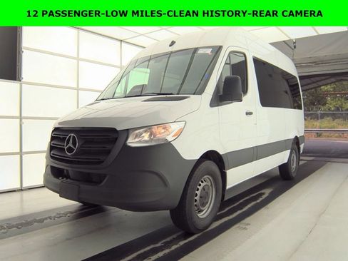 Used 2025 Mercedes-Benz Sprinter 2500 image 1