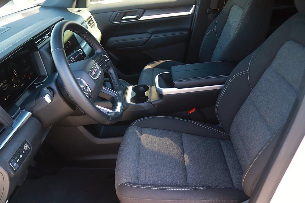 Used 2026 GMC Terrain Elevation FWD image 14