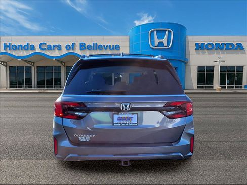 New 2026 Honda Odyssey EX-L image 4
