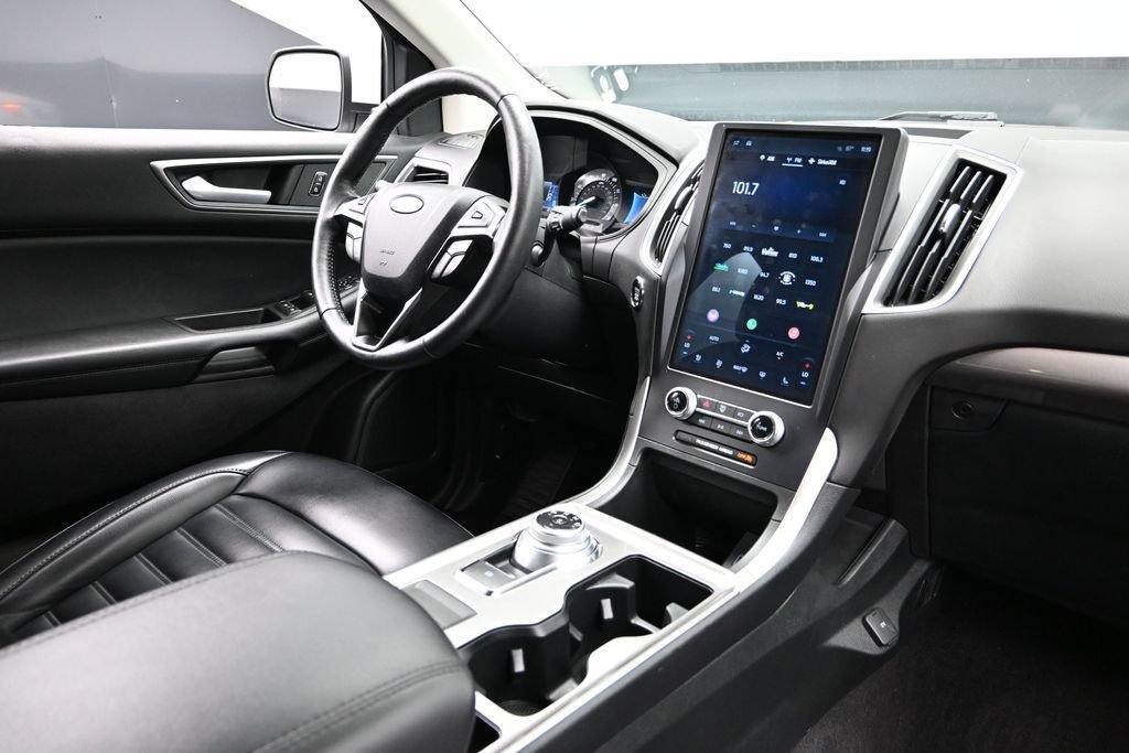 Used 2024 Ford Edge SEL w/ Convenience Package AWD/4WD image 12