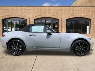 New 2025 MAZDA MX-5 Miata Grand Touring w/ Weather Package video 2