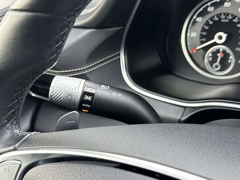 Used 2024 Genesis GV80 2.5T image 19