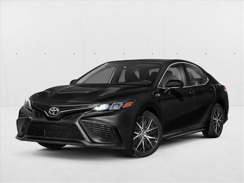 Used 2021 Toyota Camry SE FWD image 1