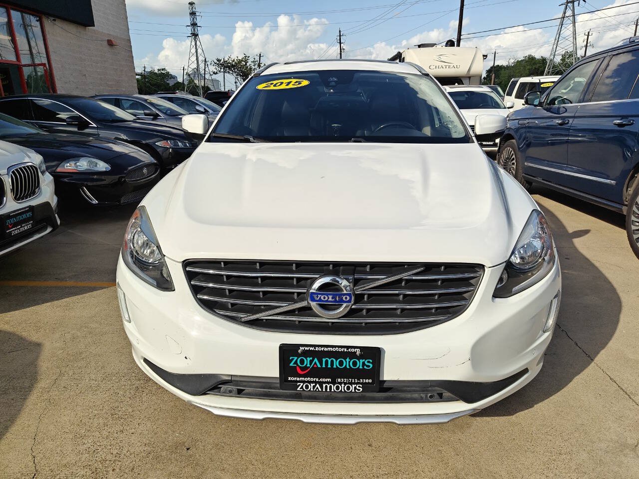 Used 2015 Volvo XC60 T5 Premier w/ Proximity Package FWD image 3