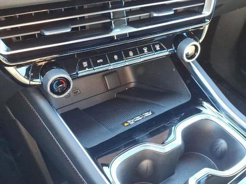 New 2026 Chevrolet Traverse Z71 w/ Enhanced Driving Package image 23