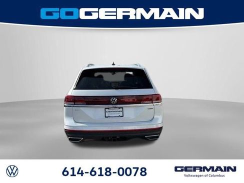 New 2026 Volkswagen Atlas SEL image 8