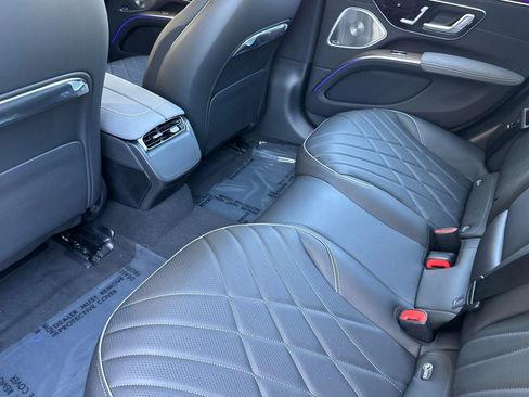 New 2026 Mercedes-Benz EQS 580 4MATIC Sedan image 14