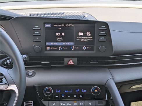 New 2026 Hyundai Elantra SEL Sport Premium FWD image 18