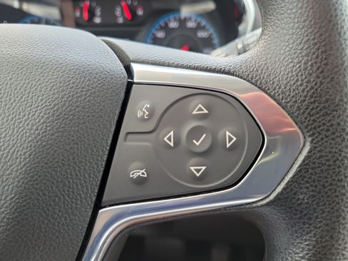 Used 2020 Chevrolet Traverse LS FWD image 19