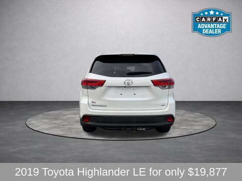 Used 2019 Toyota Highlander LE AWD/4WD image 7