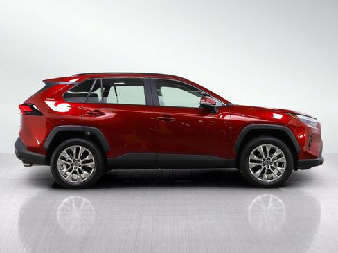 Used 2025 Toyota RAV4 XLE Premium w/ Weather Package AWD/4WD image 8