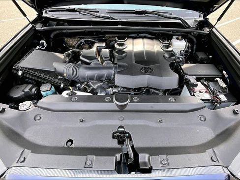 Certified 2024 Toyota 4Runner Limited image 32