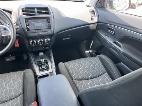 Used 2024 Mitsubishi Outlander Sport ES AWD/4WD image 15