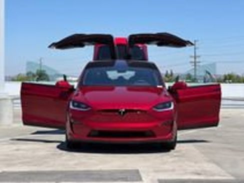 Used 2023 Tesla Model X AWD/4WD image 27