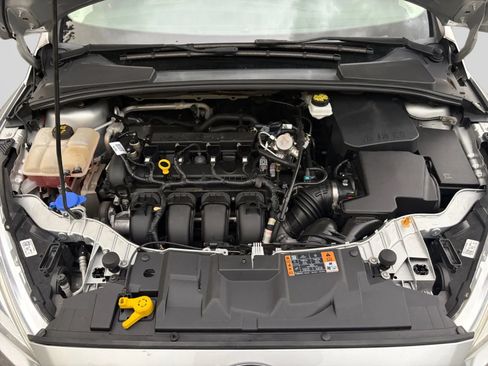Used 2018 Ford Focus Titanium FWD image 20