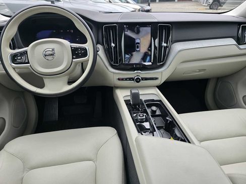 Certified 2024 Volvo XC60 T8 Plus w/ Protection Package Premier AWD/4WD image 18