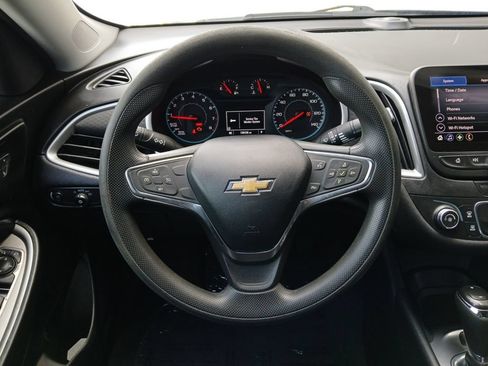 Used 2020 Chevrolet Malibu LS w/ LPO, Convenience Package 1 FWD image 21