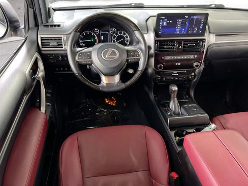 Used 2023 Lexus GX 460 Premium w/ Premium Package image 22