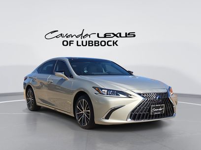 New 2025 Lexus ES 350 w/ Premium Package