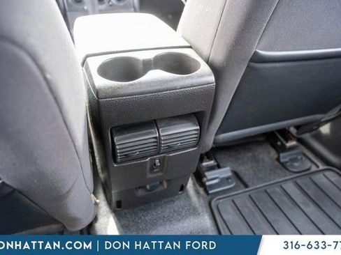 Used 2010 Ford Explorer Sport Trac XLT image 20