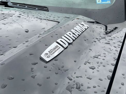 Used 2019 Chevrolet Silverado 3500 High Country w/ Duramax Plus Package image 13