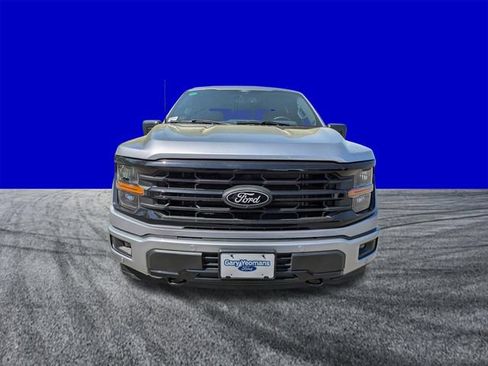 New 2026 Ford F150 XLT w/ Equipment Group 302A MID AWD/4WD image 9