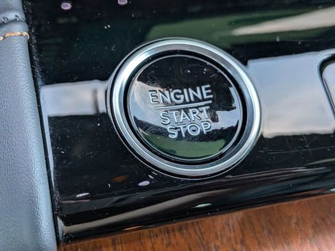 Used 2025 Lincoln Navigator L Black Label image 33