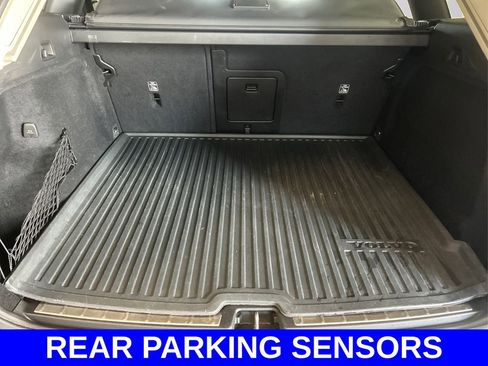 Used 2020 Volvo XC60 T5 Momentum image 11