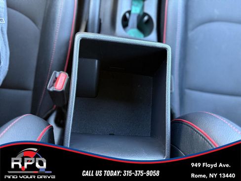 Used 2022 Kia Forte GT image 31