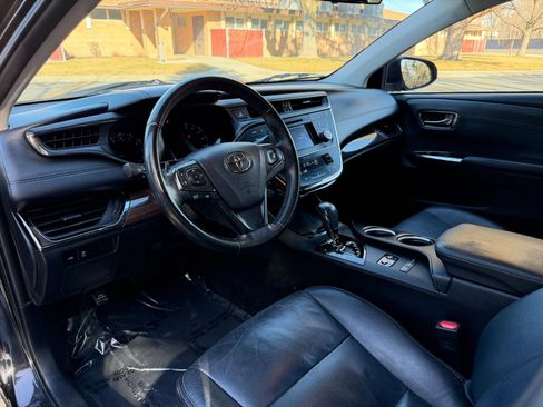 Used 2015 Toyota Avalon XLE image 14