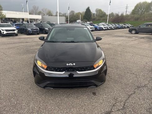 Certified 2024 Kia Forte LXS image 8