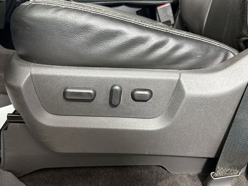 Used 2016 Ford F350 Lariat w/ Lariat Ultimate Package AWD/4WD image 21