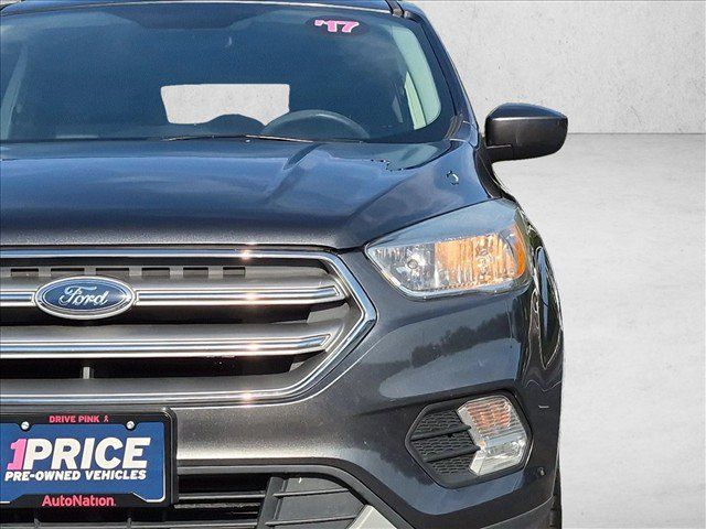 Used 2017 Ford Escape SE FWD image 29