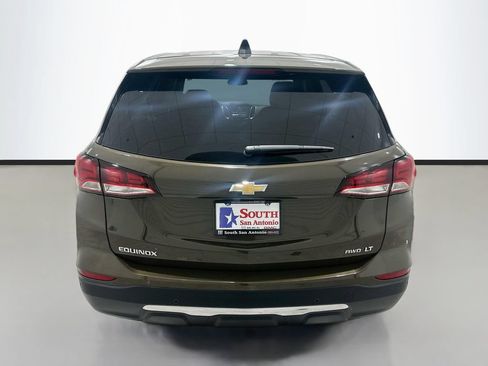 Used 2023 Chevrolet Equinox LT AWD/4WD image 6
