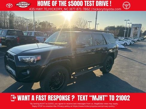 Used 2019 Toyota 4Runner SR5 Premium image 1